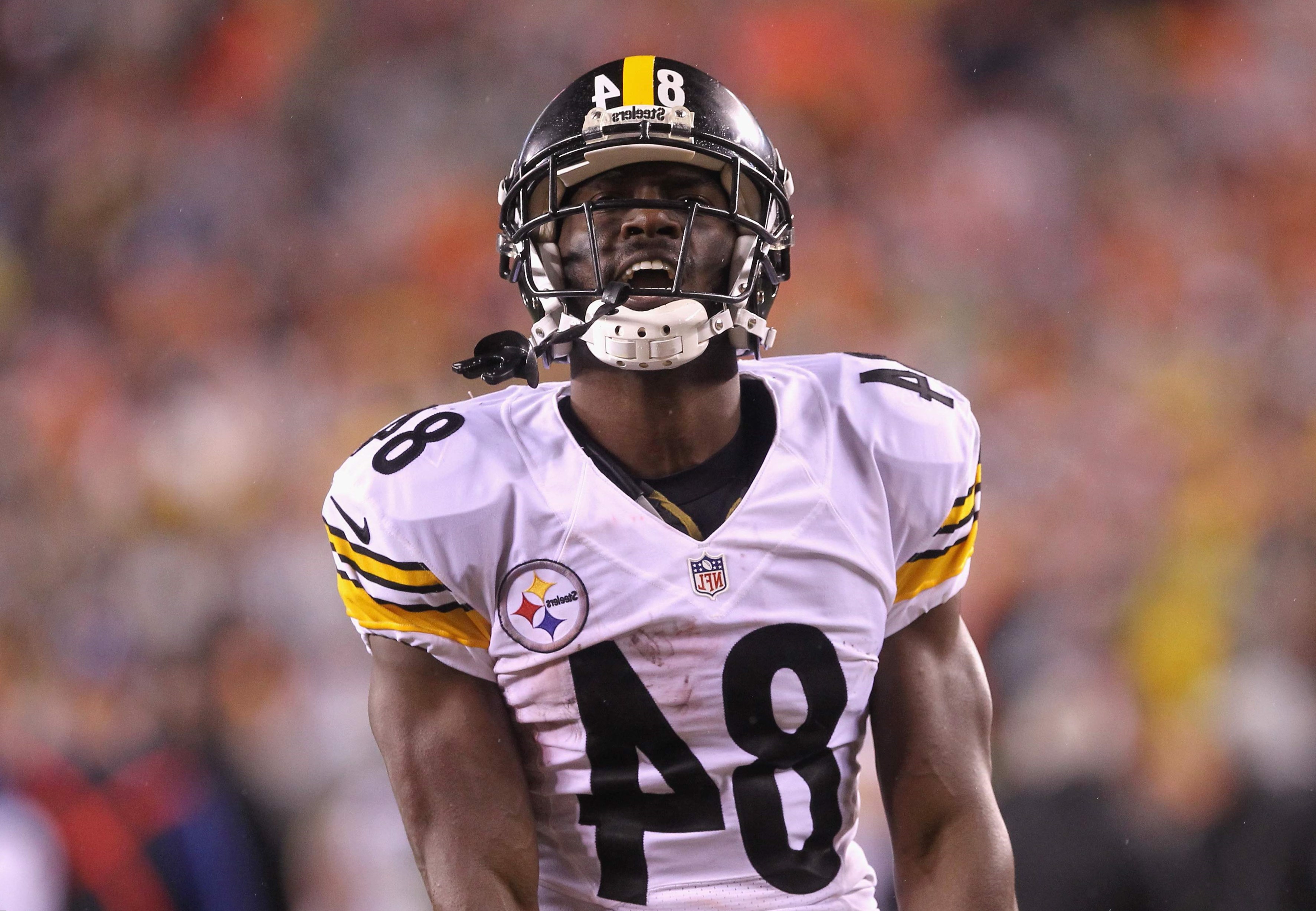 Antonio Brown  Height, Weight and Body Measurements