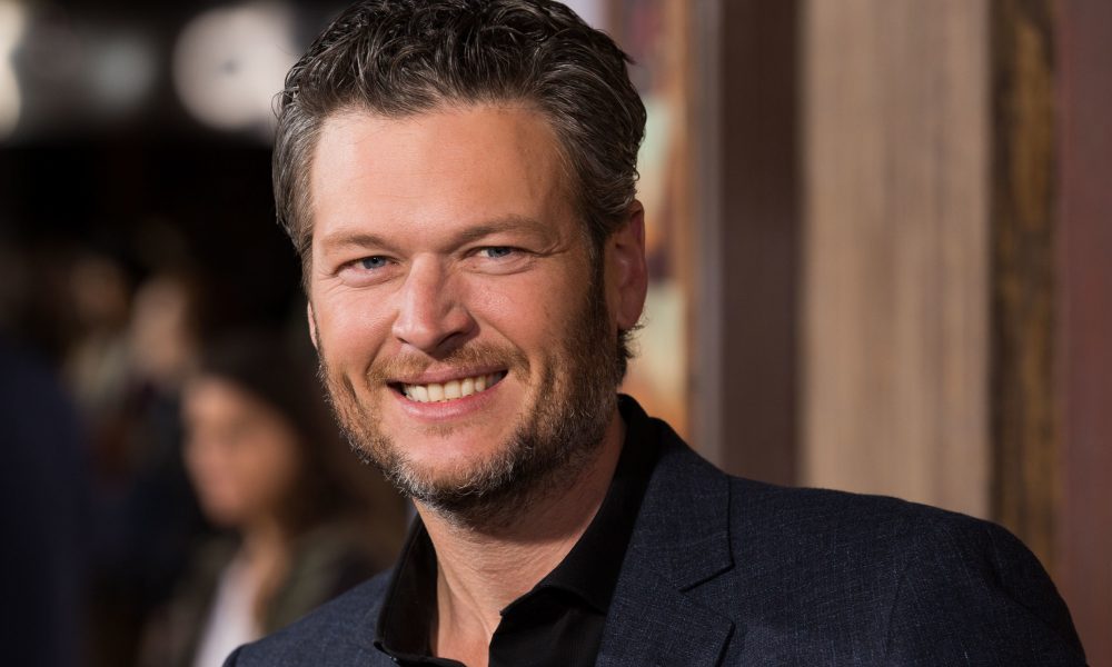 Blake Shelton's body measurements, height, weight, age.