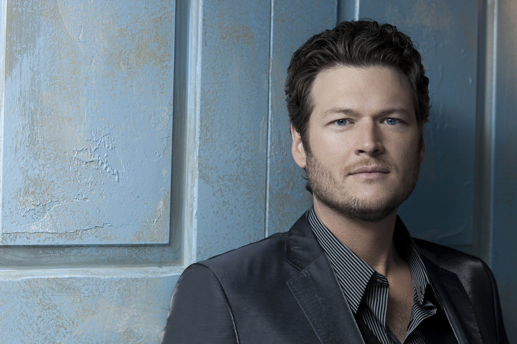 know-blake-shelton-s-height-weight
