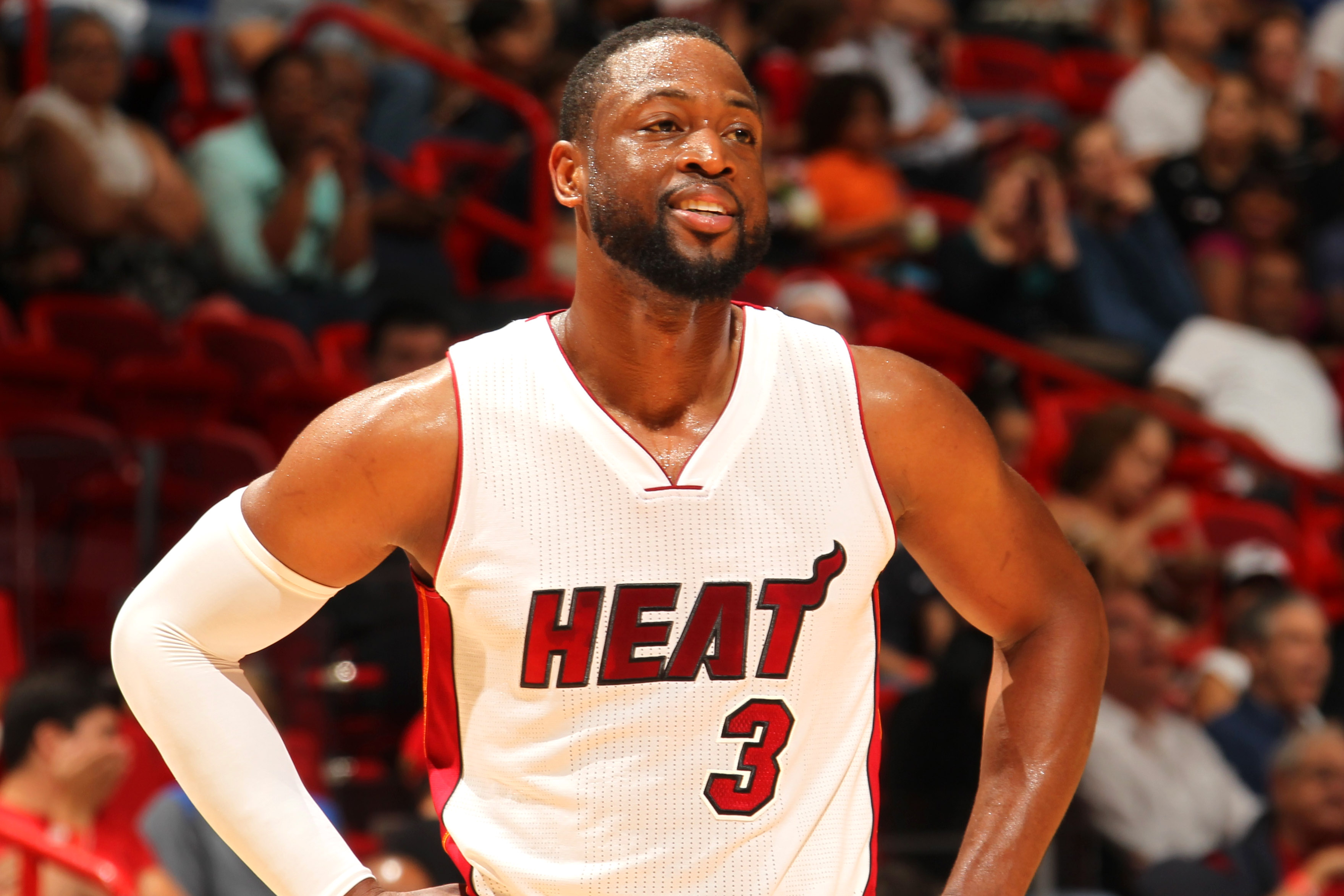 D Wade's body measurements, height, weight, age.