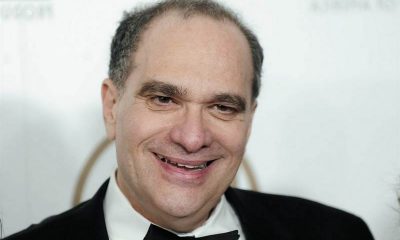 Bob Weinstein`s eyes and hair color