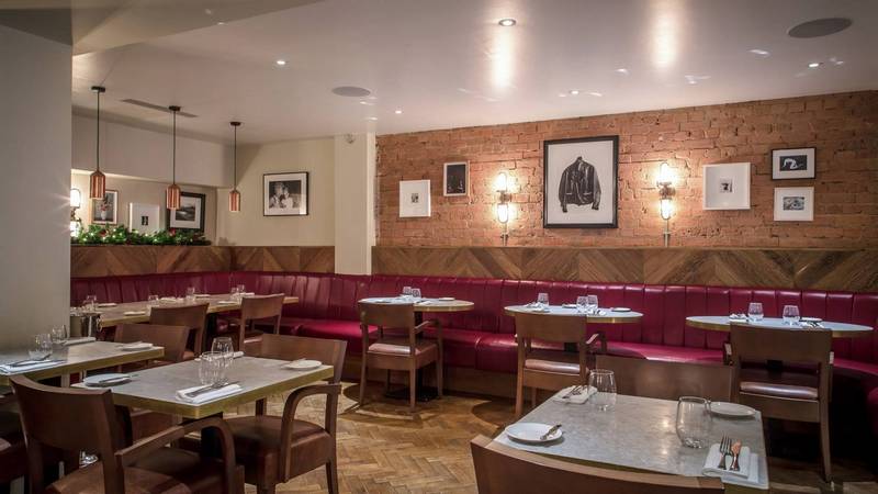 Gordon Ramsay`s career start in restaurant Aubergine (now Maze Grill Park Walk), London