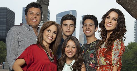 Angela Vazquez`s parents and siblings