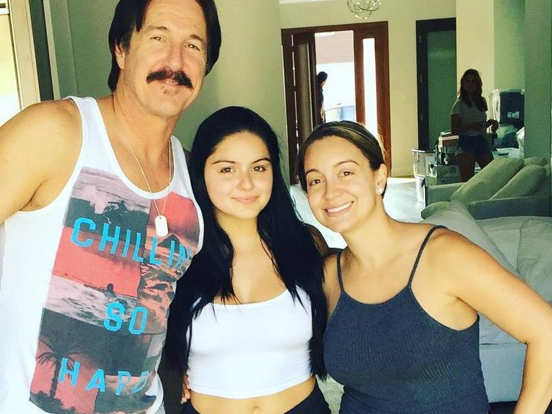 Ariel Winter`s family: parents and siblings