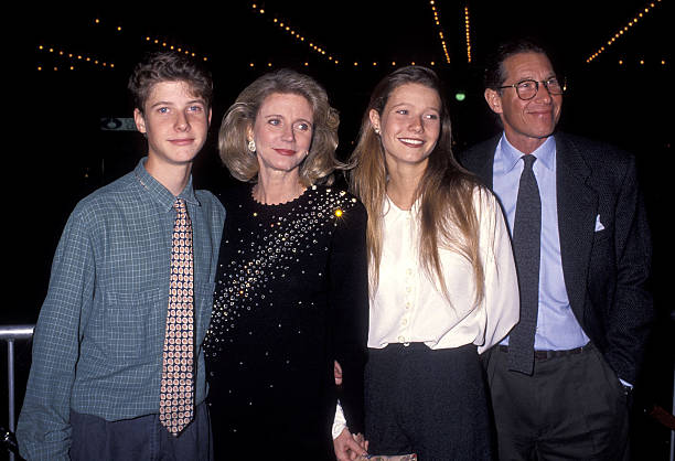 Gwyneth Paltrow's family: parents, siblings, husband and kids