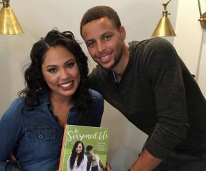 Stephen Curry's Family: Wife, 3 Kids, Siblings, Parents - BHW