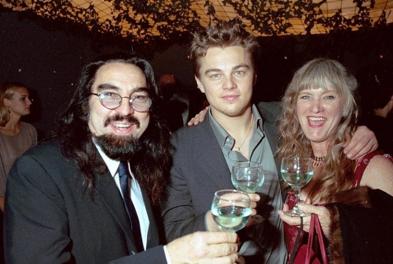 The handsome Titanic Superstar Leonardo DiCaprio and his family