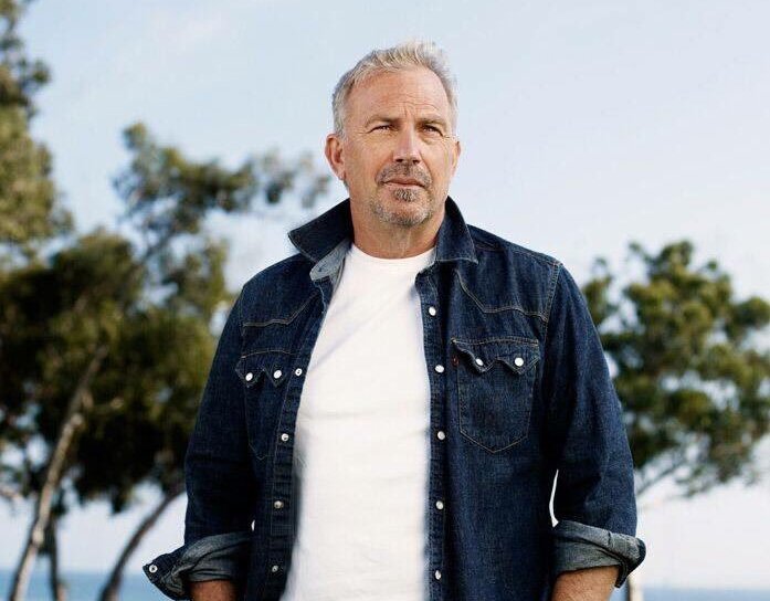 Kevin Costner's family: parents, siblings, wife and kids