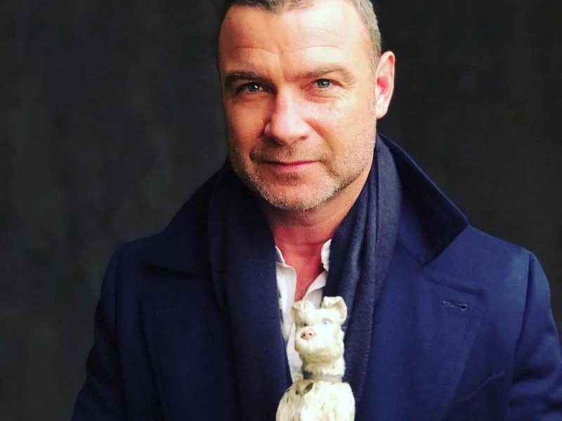 Liev Schreiber's family: parents, siblings, wife and kids