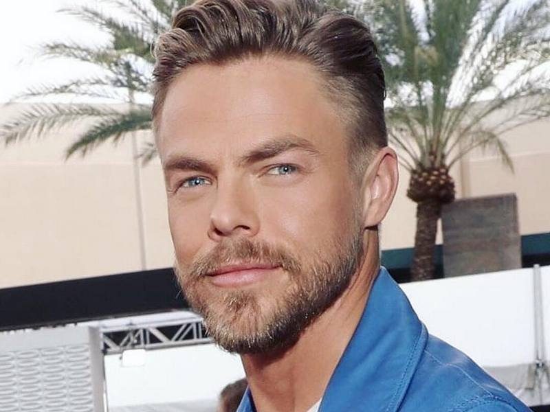 Derek Hough's family: grandparents, parents, siblings, wife and kids