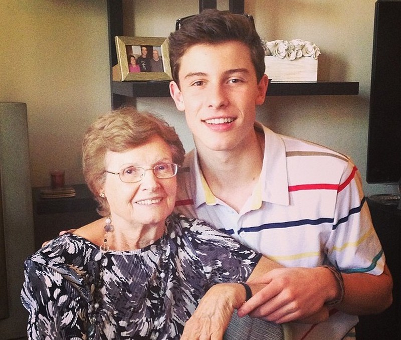 Shawn Mendes' family - paternal grandmother Avó Mendes