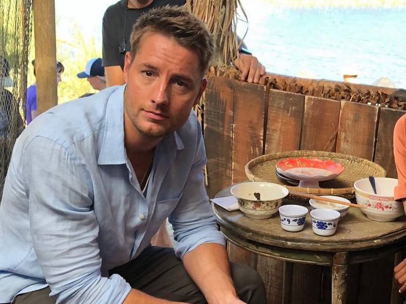 Justin Hartley’s family: parents, siblings, wife and kids