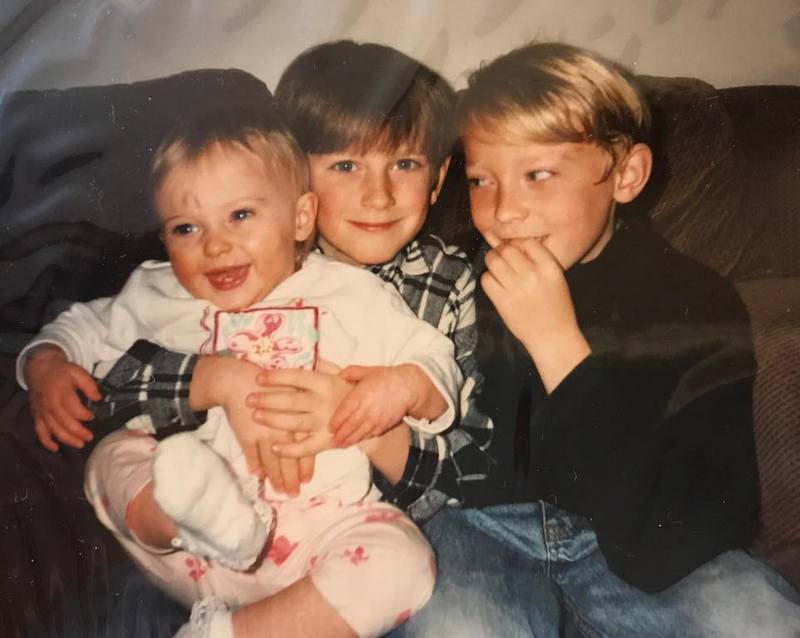 Sophie Turner's siblings - 2 older brothers