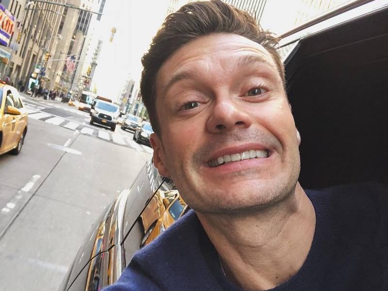 Ryan Seacrest's family: parents, siblings, girlfriend and kids