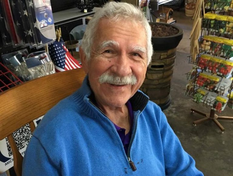 Zach Galifianakis Family: Wife, Kids, Siblings, Parents - BHW