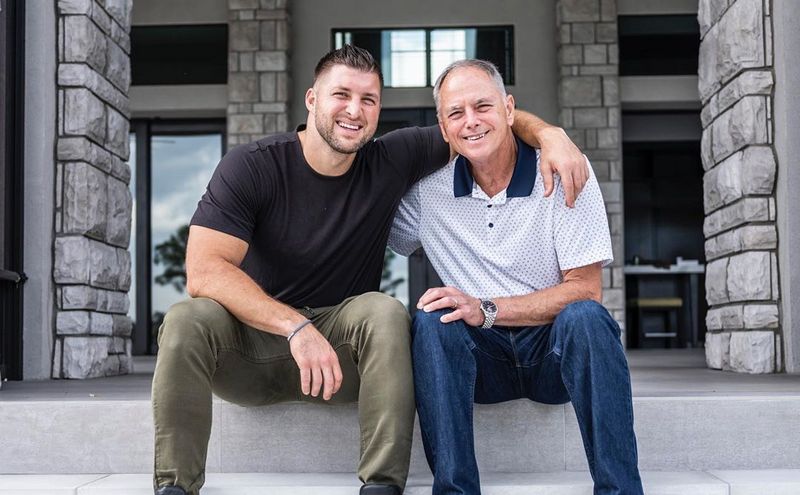 Tim Tebow family - father Robert Ramsey Tebow